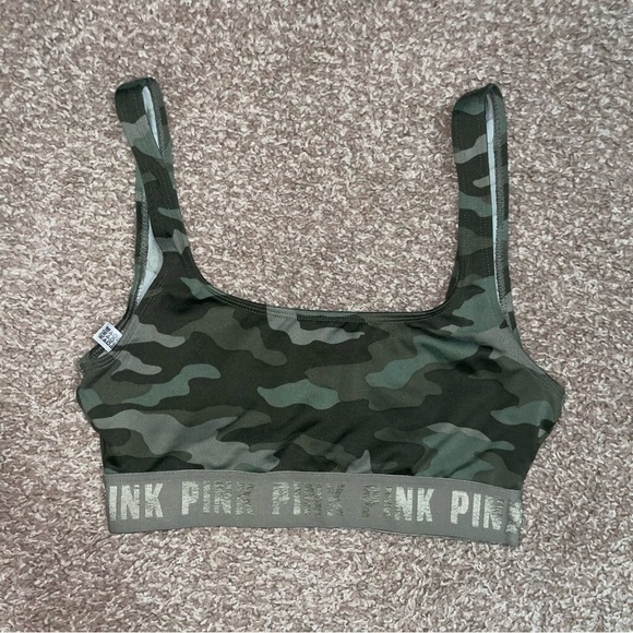 VS PINK Victoria's Secret Camo Style Lightly Lined Sports Bra Size XS - Picture 1 of 5